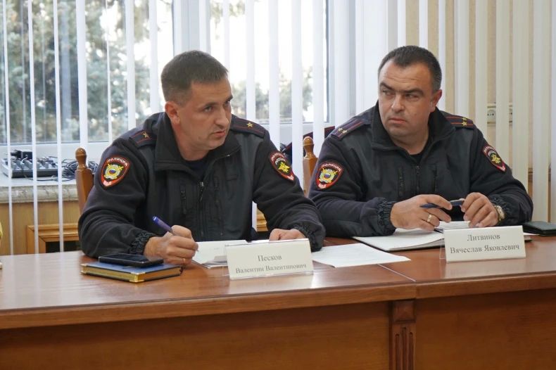 Безопасность, профилактика и защита подрастающего поколения: в Свердловском округе прошло заседание Антинаркотической комиссии Безопасность, профилактика и защита подрастающего поколения: в Свердловском округе прошло заседание Антинаркотической комиссии