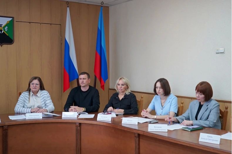 Безопасность, профилактика и защита подрастающего поколения: в Свердловском округе прошло заседание Антинаркотической комиссии Безопасность, профилактика и защита подрастающего поколения: в Свердловском округе прошло заседание Антинаркотической комиссии