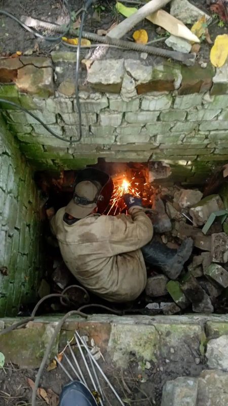 От себя лично и от имени всех жителей округа хочу выразить искреннюю благодарность сотрудникам МУП КМО «Кременское ВКХ» От себя лично и от имени всех жителей округа хочу выразить искреннюю благодарность сотрудникам МУП КМО «Кременское ВКХ»