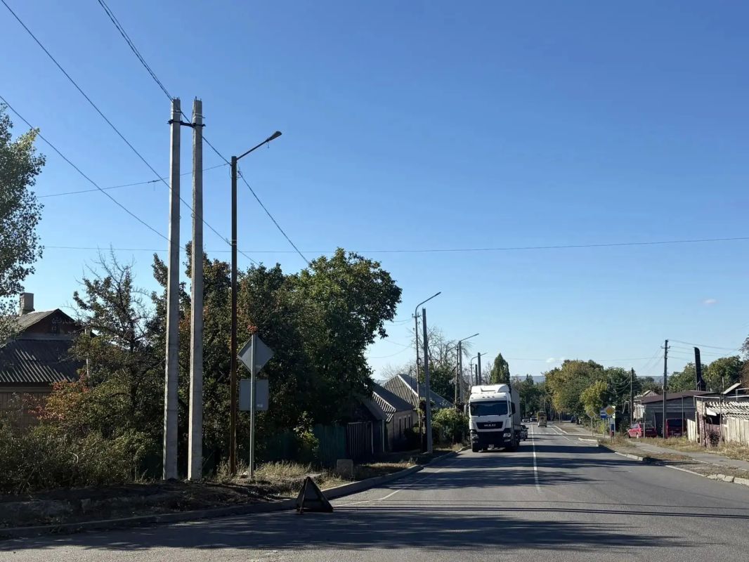 Шеф-регион Республика Башкортостан продолжает оказывать нам помощь в восстановлении и развитии городской инфраструктуры Шеф-регион Республика Башкортостан продолжает оказывать нам помощь в восстановлении и развитии городской инфраструктуры