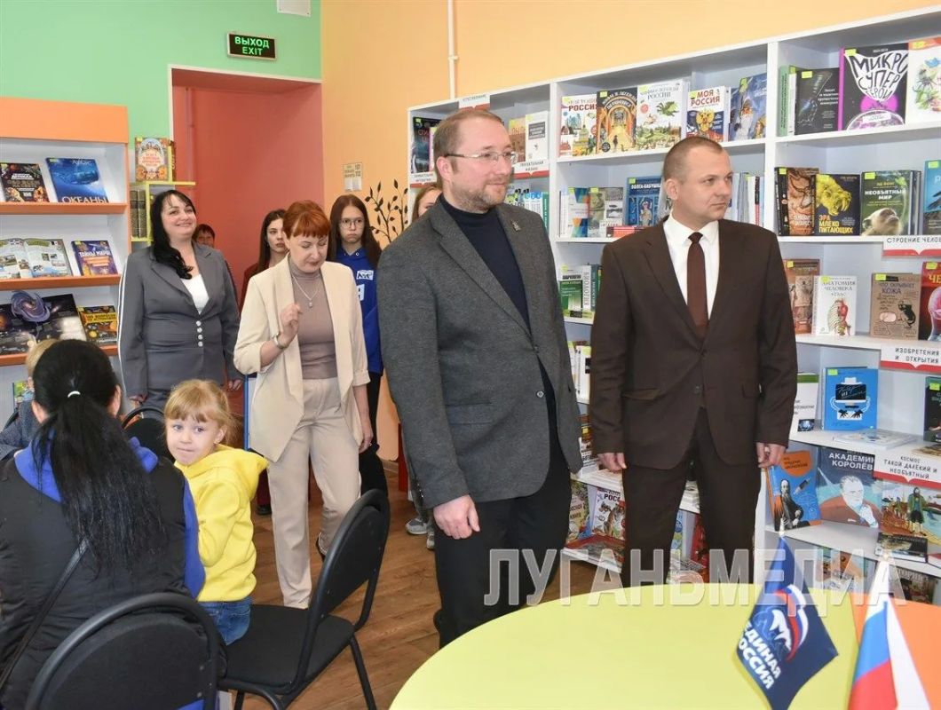 В Северодонецке открылась первая модельная библиотека в округе В Северодонецке открылась первая модельная библиотека в округе