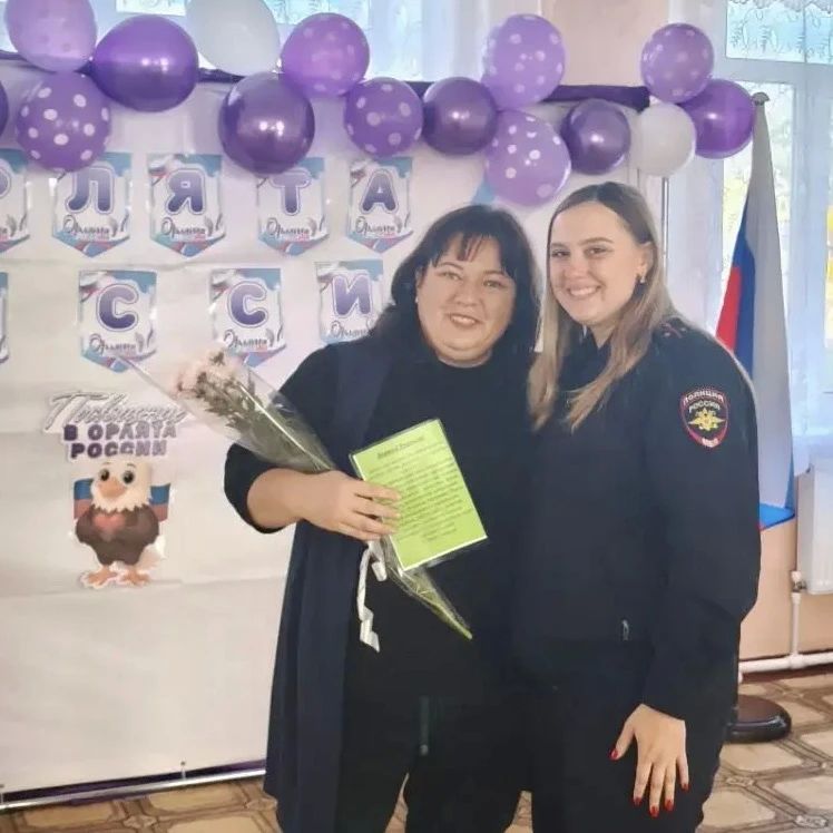 Два поколения – одни наставники: полицейские Белокуракино присоединились к акции «Мой Наставник» Два поколения – одни наставники: полицейские Белокуракино присоединились к акции «Мой Наставник»