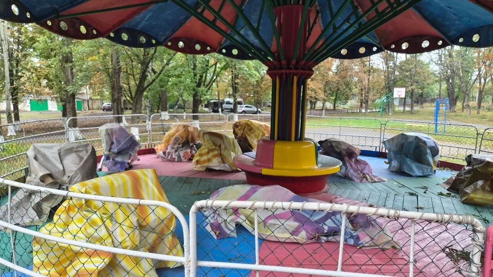 Летний сезон в Парке культуры и отдыха им. Героев завершен: готовимся к зиме! Летний сезон в Парке культуры и отдыха им. Героев завершен: готовимся к зиме!