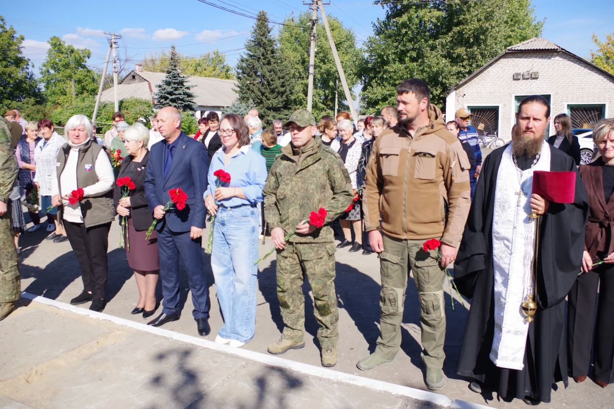 В селе Степовое торжественно открыли «Аллею памяти» В селе Степовое торжественно открыли «Аллею памяти»