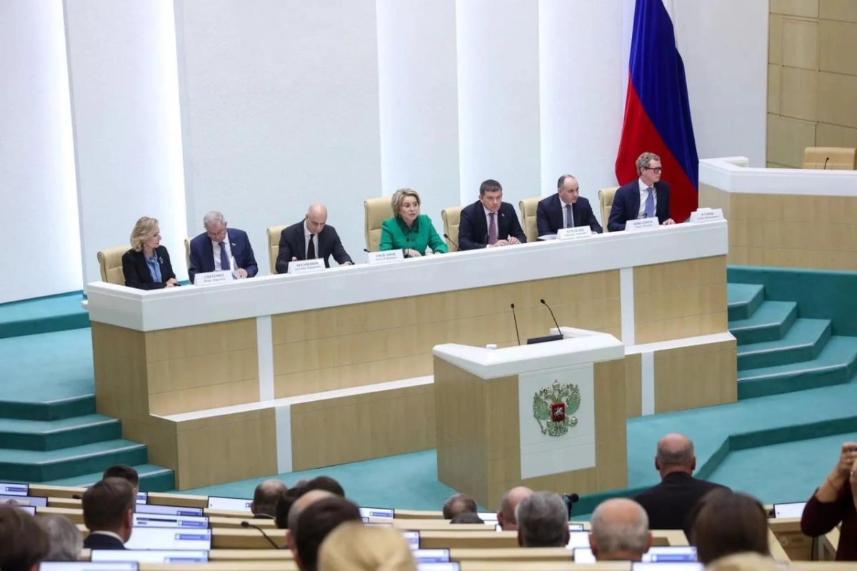Леонид Пасечник принял участие в парламентских слушаниях в Совете Федерации, посвященных параметрам федерального бюджета на 2027–2029 годы Леонид Пасечник принял участие в парламентских слушаниях в Совете Федерации, посвященных параметрам федерального бюджета на 2027–2029 годы