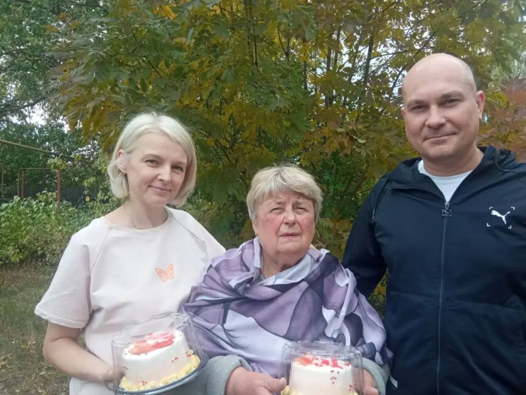В преддверии Дня учителя — немного тепла тем, кто каждый день дарит его другим В преддверии Дня учителя — немного тепла тем, кто каждый день дарит его другим