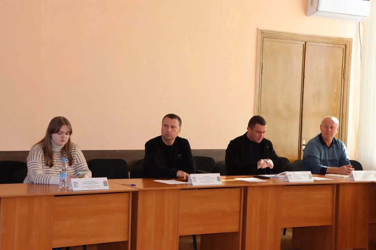 Евгений Бондарь: Принял участие во внеочередном заседании Совета Лутугинского муниципального округа Евгений Бондарь: Принял участие во внеочередном заседании Совета Лутугинского муниципального округа