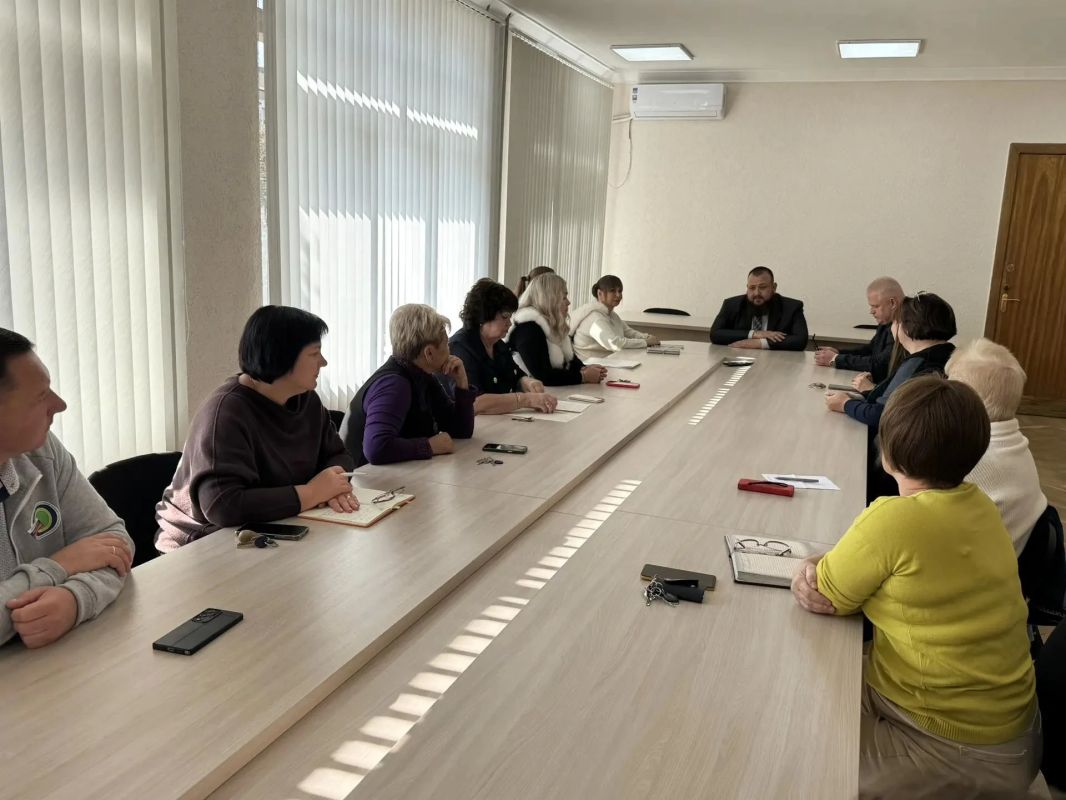 Константин Бутримов: Социальное партнёрство без лишних слов: круглый стол ФПЛНР и депутата Государственной Думы РФ Ивана Санаева Константин Бутримов: Социальное партнёрство без лишних слов: круглый стол ФПЛНР и депутата Государственной Думы РФ Ивана Санаева