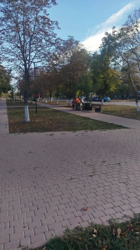 Андрей Рубанцов: В РОВЕНЬКАХ ПРОДОЛЖАЕТСЯ РАБОТА ПО НАВЕДЕНИЮ ПОРЯДКА Андрей Рубанцов: В РОВЕНЬКАХ ПРОДОЛЖАЕТСЯ РАБОТА ПО НАВЕДЕНИЮ ПОРЯДКА