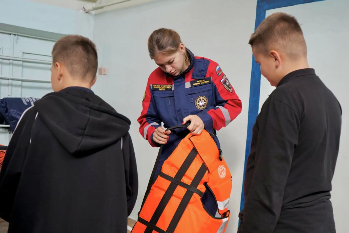 «Компас» отправляется в путь «Компас» отправляется в путь