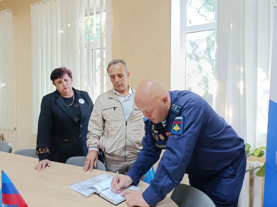 В Новоайдаре состоялось мероприятие для участников СВО и членов их семей «СВОй путь в бизнесе» В Новоайдаре состоялось мероприятие для участников СВО и членов их семей «СВОй путь в бизнесе»