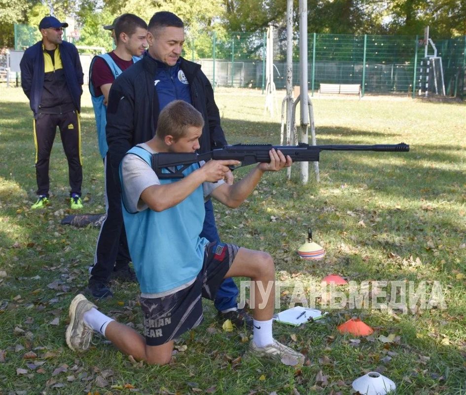 В Марковке прошли соревнования в честь дня рождения Президента России В Марковке прошли соревнования в честь дня рождения Президента России