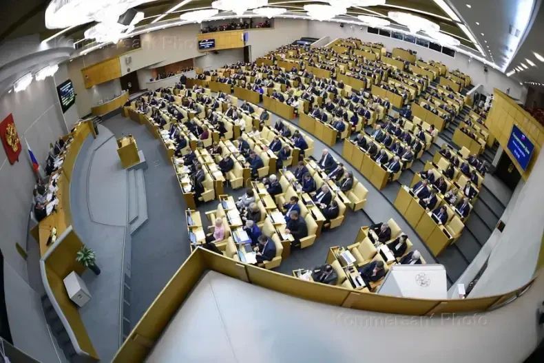 ГОСДУМА УТВЕРДИЛА СОСТАВЫ КОМИТЕТОВ