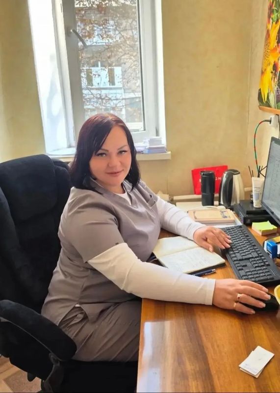 В Перевальскую ЦРМБ по программе «Земский доктор» пришли работать два молодых врача В Перевальскую ЦРМБ по программе «Земский доктор» пришли работать два молодых врача