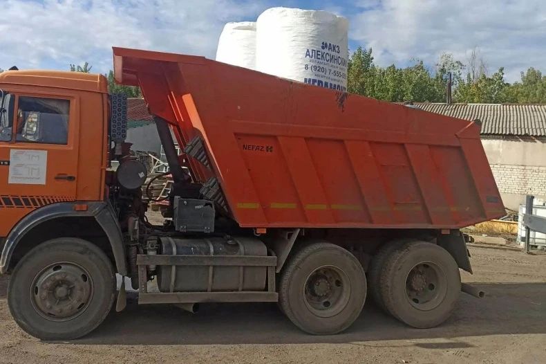 В Свердловск прибыла очередная партия строительного груза из Красноярского края В Свердловск прибыла очередная партия строительного груза из Красноярского края