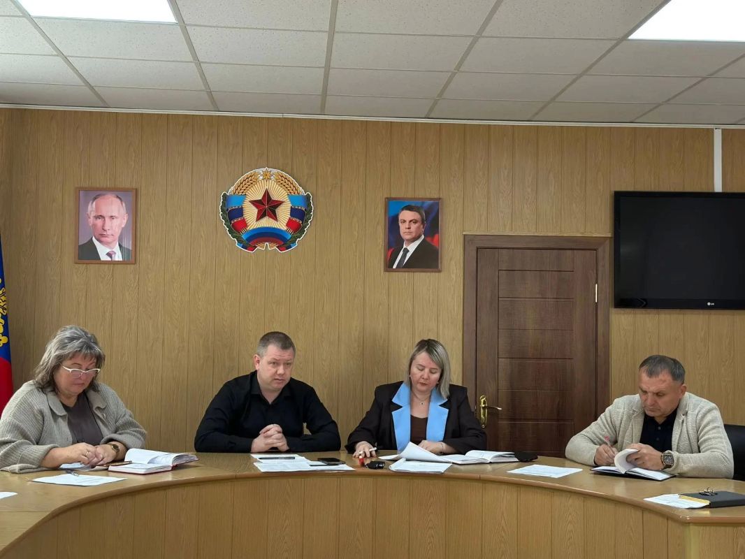 Андрей Рубанцов: В Ровеньках продолжается работа административной комиссии Андрей Рубанцов: В Ровеньках продолжается работа административной комиссии