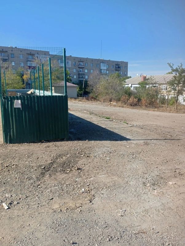 Наводим порядок вместе: ликвидация стихийных свалок в Лутугино Наводим порядок вместе: ликвидация стихийных свалок в Лутугино