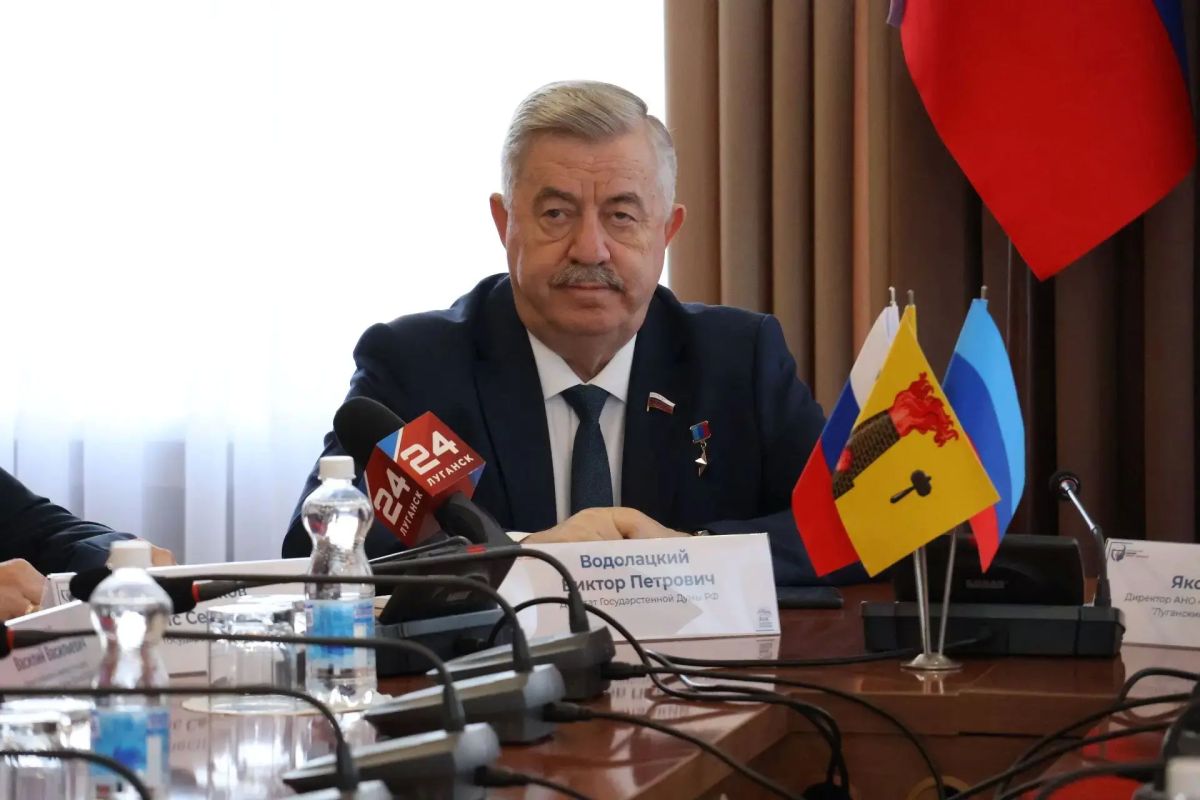Сегодня провели круглый стол «Вместе сильнее: партнерство НКО, власти и бизнеса в поддержке участников СВО» Сегодня провели круглый стол «Вместе сильнее: партнерство НКО, власти и бизнеса в поддержке участников СВО»