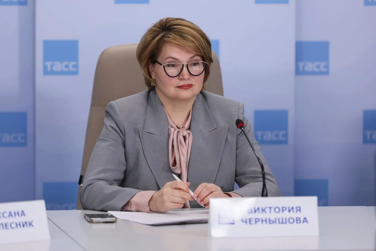 Фоторепортаж и главное из заявлений с круглого стола, посвященного нововведениям учебного года 2026/27 в регионах ЮФО, Донбасса и Новороссии Фоторепортаж и главное из заявлений с круглого стола, посвященного нововведениям учебного года 2026/27 в регионах ЮФО, Донбасса и Новороссии