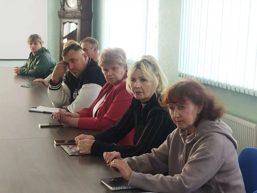 Брянка учится развивать ТОС: встреча с Ольгой Галаевой и активистами Сабовки и Криворожья Брянка учится развивать ТОС: встреча с Ольгой Галаевой и активистами Сабовки и Криворожья