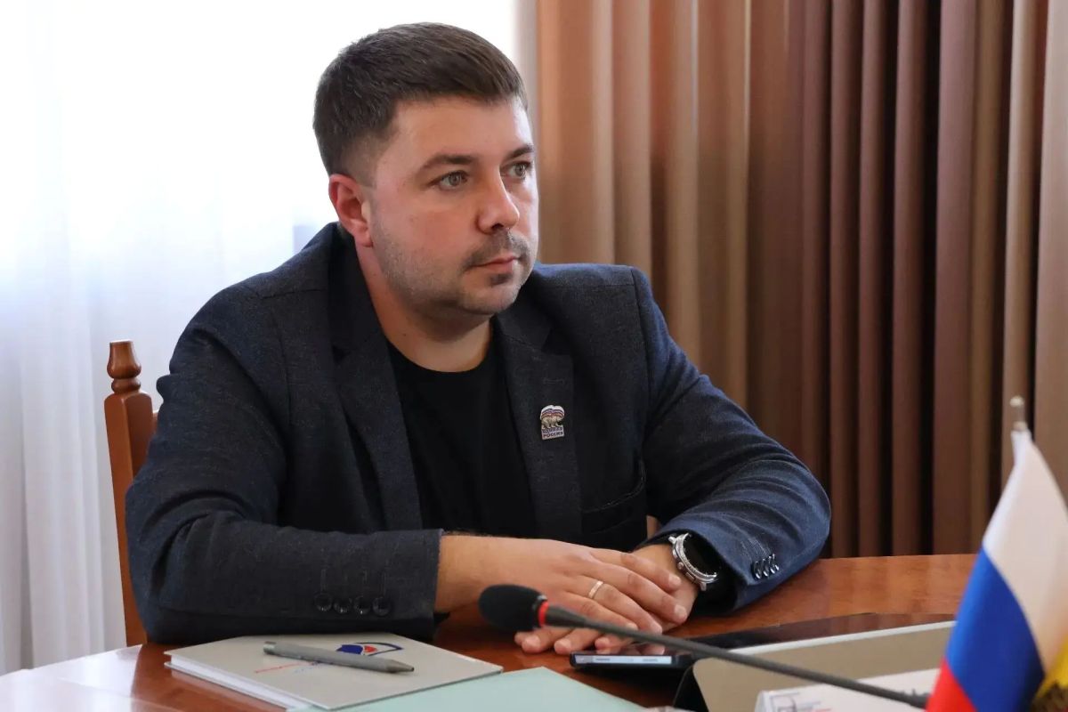 Сегодня провели круглый стол «Вместе сильнее: партнерство НКО, власти и бизнеса в поддержке участников СВО» Сегодня провели круглый стол «Вместе сильнее: партнерство НКО, власти и бизнеса в поддержке участников СВО»