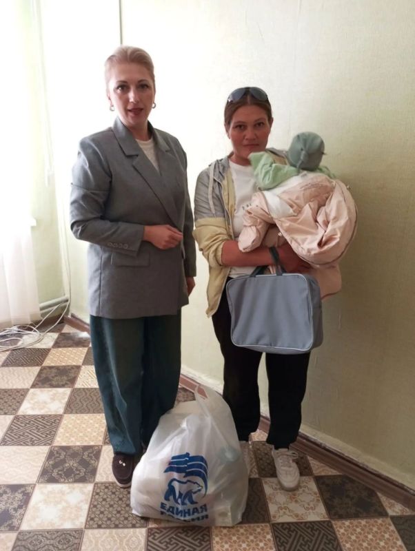 В жизни каждой семьи бывают периоды, когда помощь со стороны становится особенно важной, в этот период людям важно чувствовать, что они не остаются один на один со своими трудностями