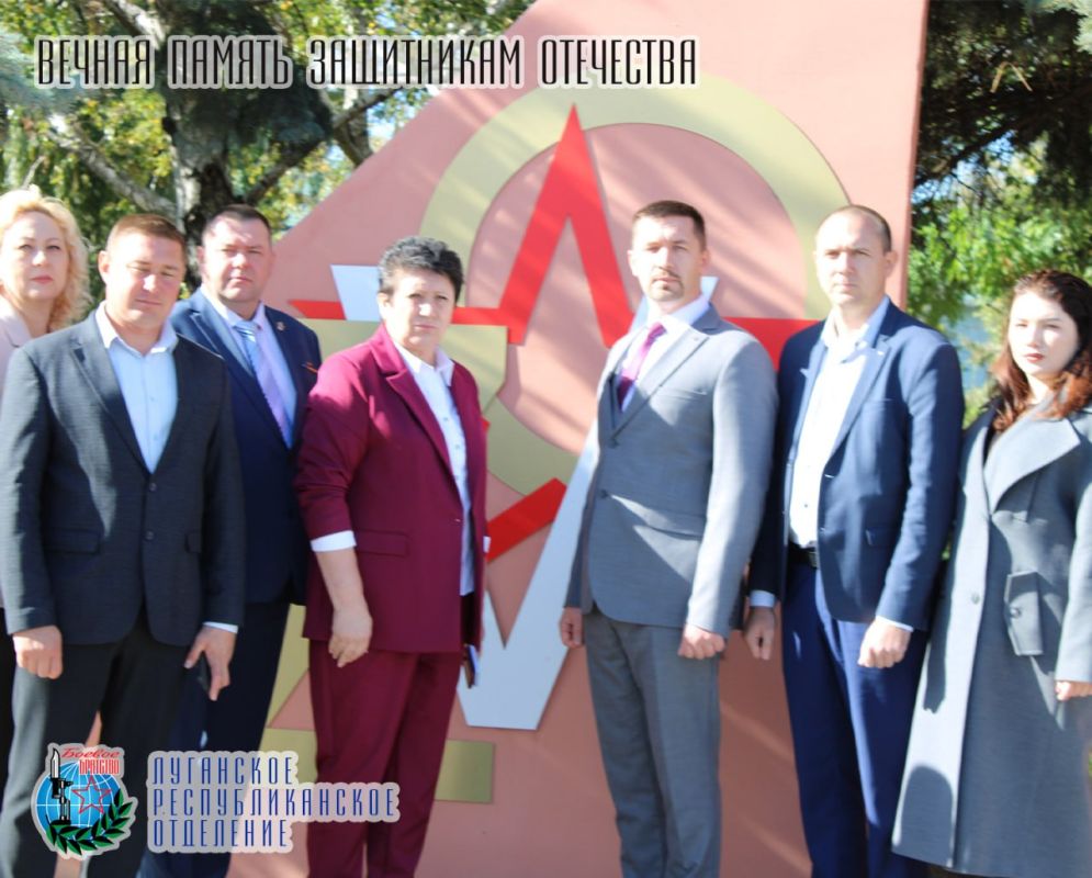 30 сентября в День воссоединения Луганской Народной Республики, Донецкой Народной Республики, Запорожской и Херсонской областей с Российской Федерацией в Сватово состоялось памятное мероприятие