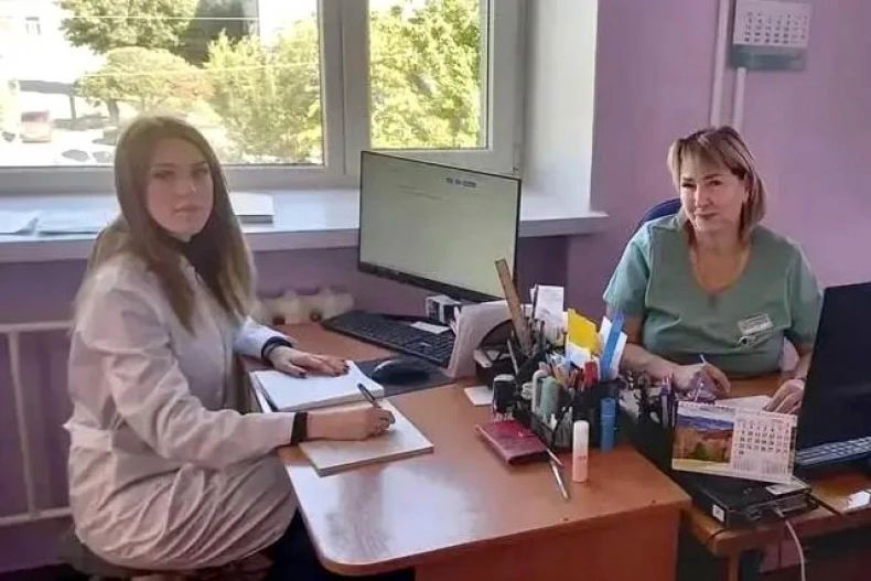 В Свердловской ЦГМБ приступила к работе врач-стажер: наставничество как ключ к качеству медицинской помощи