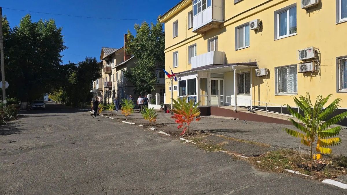 Вместе делаем город лучше: итоги субботника на площади Мира и прилегающих улицах Вместе делаем город лучше: итоги субботника на площади Мира и прилегающих улицах