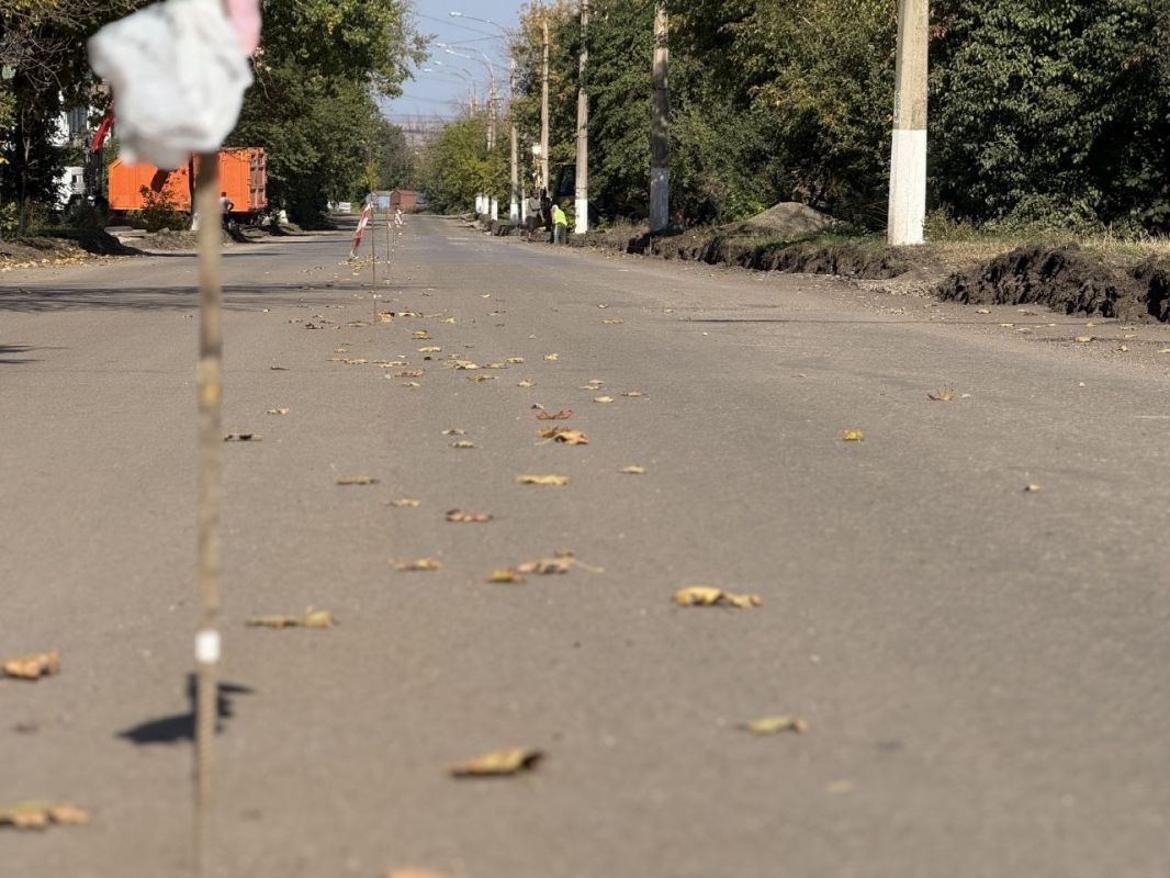 Улицу Земнухова г. Молодогвардейска готовят к обновлению дорожного покрытия Улицу Земнухова г. Молодогвардейска готовят к обновлению дорожного покрытия