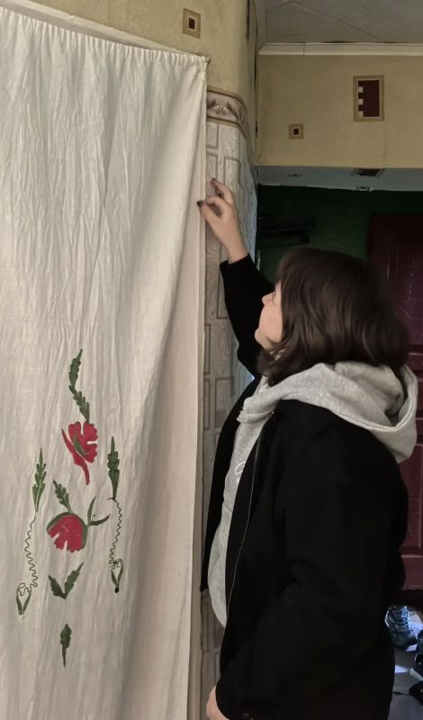 Тепло сердец: волонтёры в гостях у подопечной Тепло сердец: волонтёры в гостях у подопечной