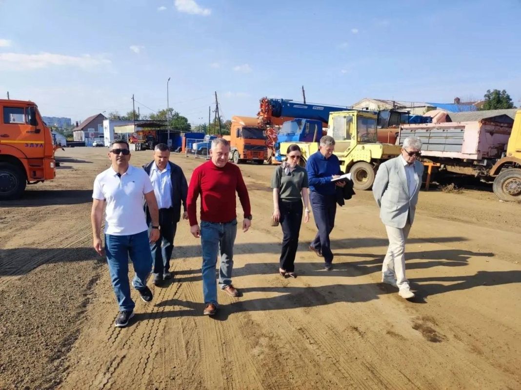 Подготовка Луганска к осенне-зимнему периоду Подготовка Луганска к осенне-зимнему периоду