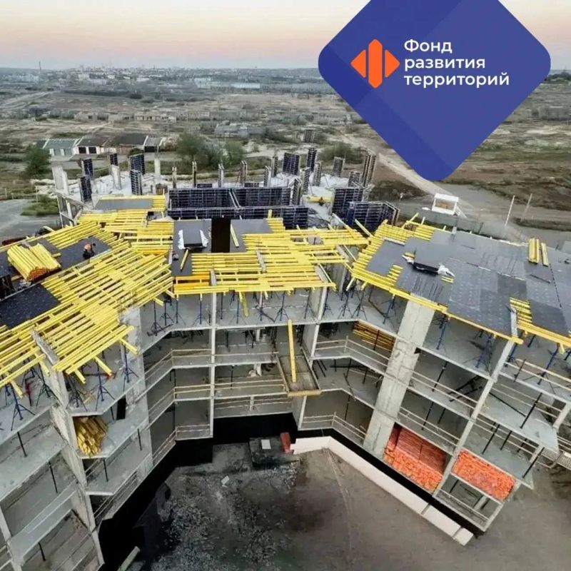 В Луганске активно строят ЖК «Трилистник» на улице Линева