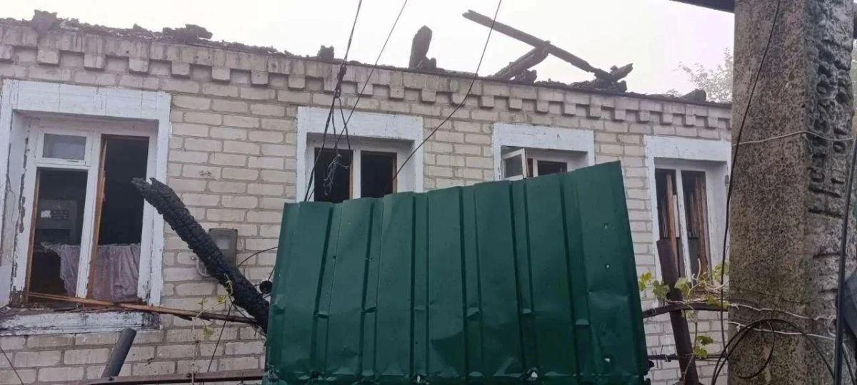 После массированной атаки БПЛА в Лисичанске погибли 15-летний подросток и 23-летний парень После массированной атаки БПЛА в Лисичанске погибли 15-летний подросток и 23-летний парень