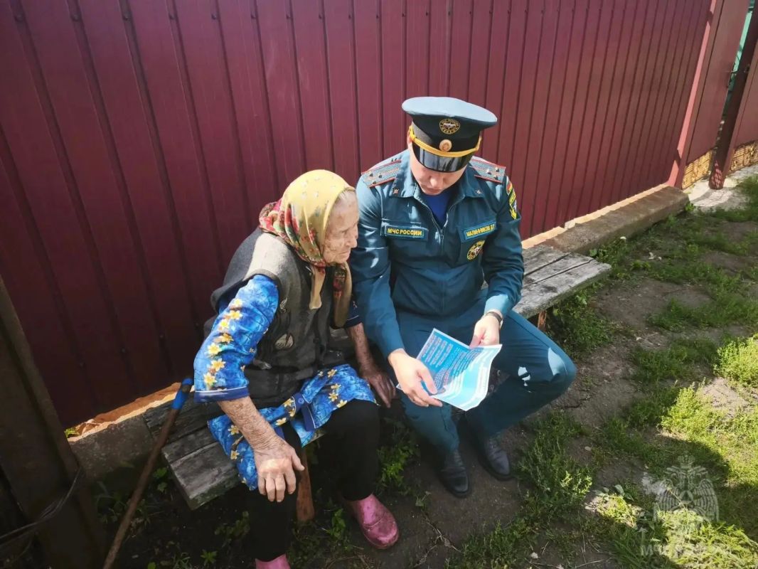 Безопасность начинается с дома: рейды в Свердловском округе Безопасность начинается с дома: рейды в Свердловском округе
