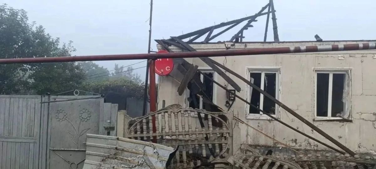 В ЛНР после украинских ударов погиб взрослый и ребёнок, а также 13 человек ранено, сообщил Леонид Пасечник В ЛНР после украинских ударов погиб взрослый и ребёнок, а также 13 человек ранено, сообщил Леонид Пасечник