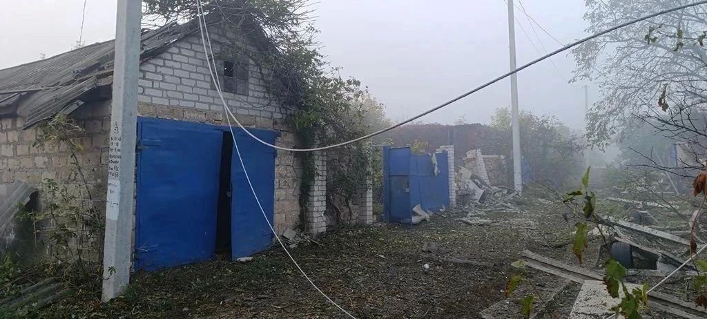 После массированной атаки БПЛА в Лисичанске погибли 15-летний подросток и 23-летний парень После массированной атаки БПЛА в Лисичанске погибли 15-летний подросток и 23-летний парень