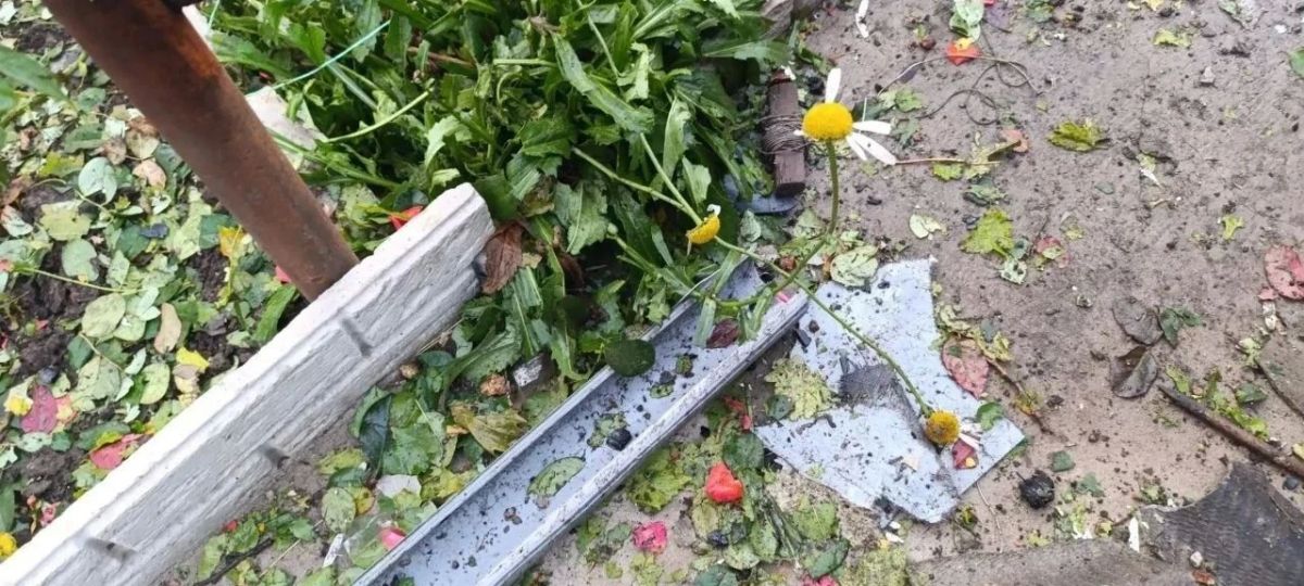 В ЛНР в результате атак погибли два человека, ещё 13 пострадали