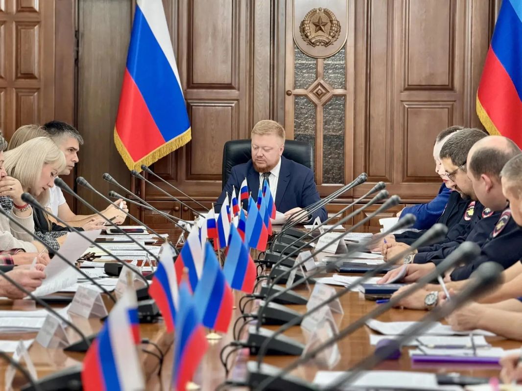 Заместитель Председателя Правительства ЛНР Иван Кусов провел заседание комиссии по делам несовершеннолетних