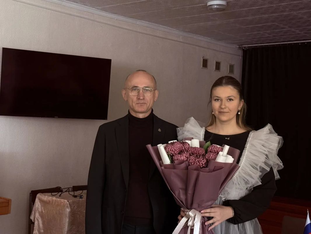 «ГосСтарт.Диалог»: школьники Славяносербского округа встретились с помощником Губернатора Алтайского края «ГосСтарт.Диалог»: школьники Славяносербского округа встретились с помощником Губернатора Алтайского края
