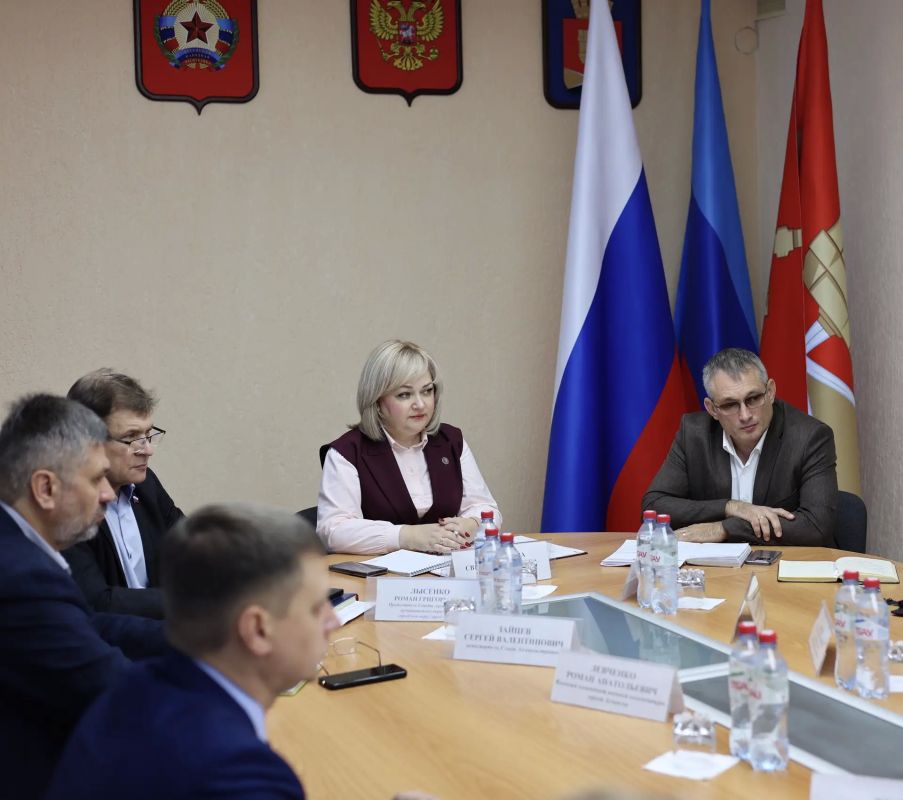 СОВМЕСТНАЯ РАБОТА — ОСНОВА ЭФФЕКТИВНОГО РЕШЕНИЯ ГОРОДСКИХ ВОПРОСОВ СОВМЕСТНАЯ РАБОТА — ОСНОВА ЭФФЕКТИВНОГО РЕШЕНИЯ ГОРОДСКИХ ВОПРОСОВ