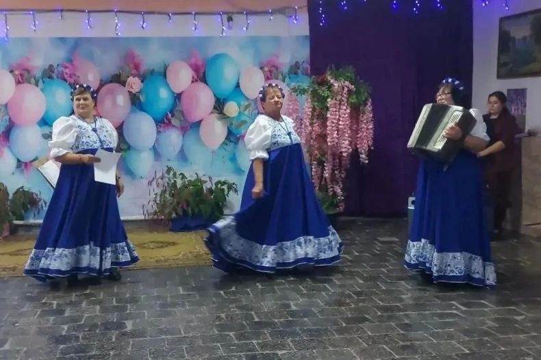 В селе Карпово-Крепенское отметили День села: 221 год с момента основания! В селе Карпово-Крепенское отметили День села: 221 год с момента основания!