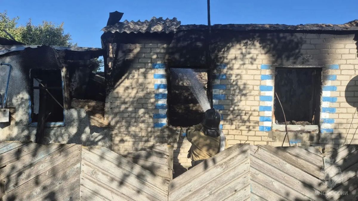 В Меловском округе на пожаре погибла пенсионерка В Меловском округе на пожаре погибла пенсионерка