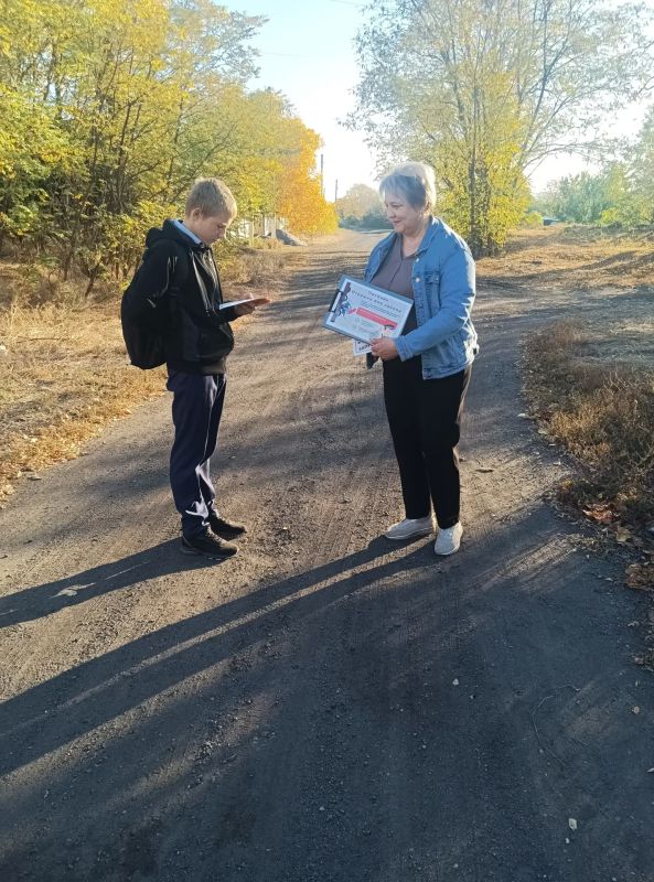 В Еленовке прошла беседа с подростками о питбайках и безопасности при их использовании