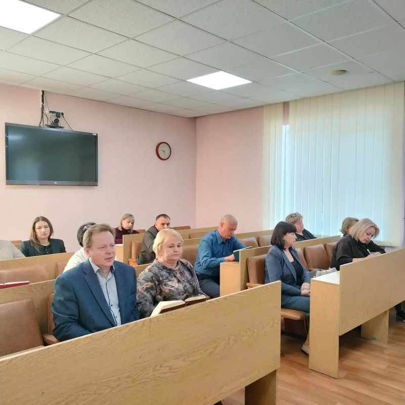 В Администрации городского округа город Ровеньки состоялось плановое рабочее совещание В Администрации городского округа город Ровеньки состоялось плановое рабочее совещание
