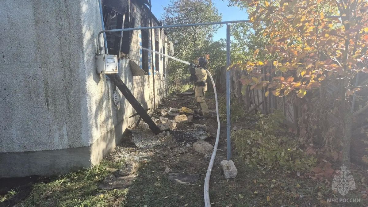 В Меловском округе на пожаре погибла пенсионерка