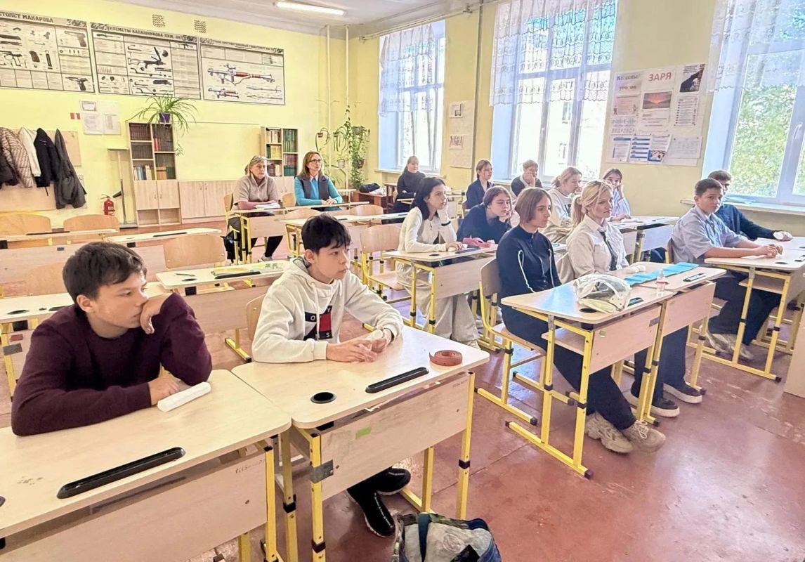 Мероприятия по первой помощи в школе №3 Мероприятия по первой помощи в школе №3