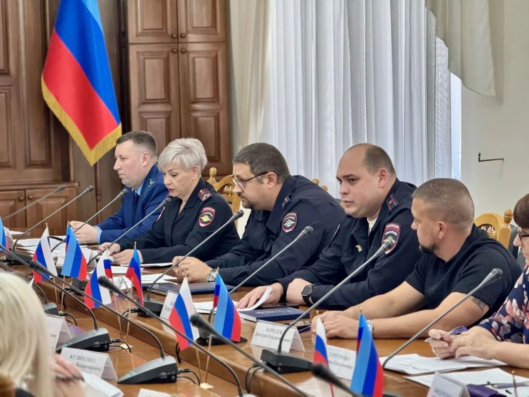 В ЛНР утвердили план профилактики правонарушений среди несовершеннолетних В ЛНР утвердили план профилактики правонарушений среди несовершеннолетних