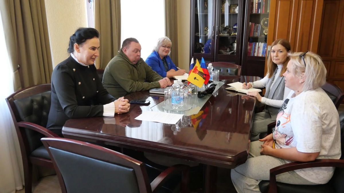 Яна Пащенко провела встречу с вдовой погибшего защитника Отечества
