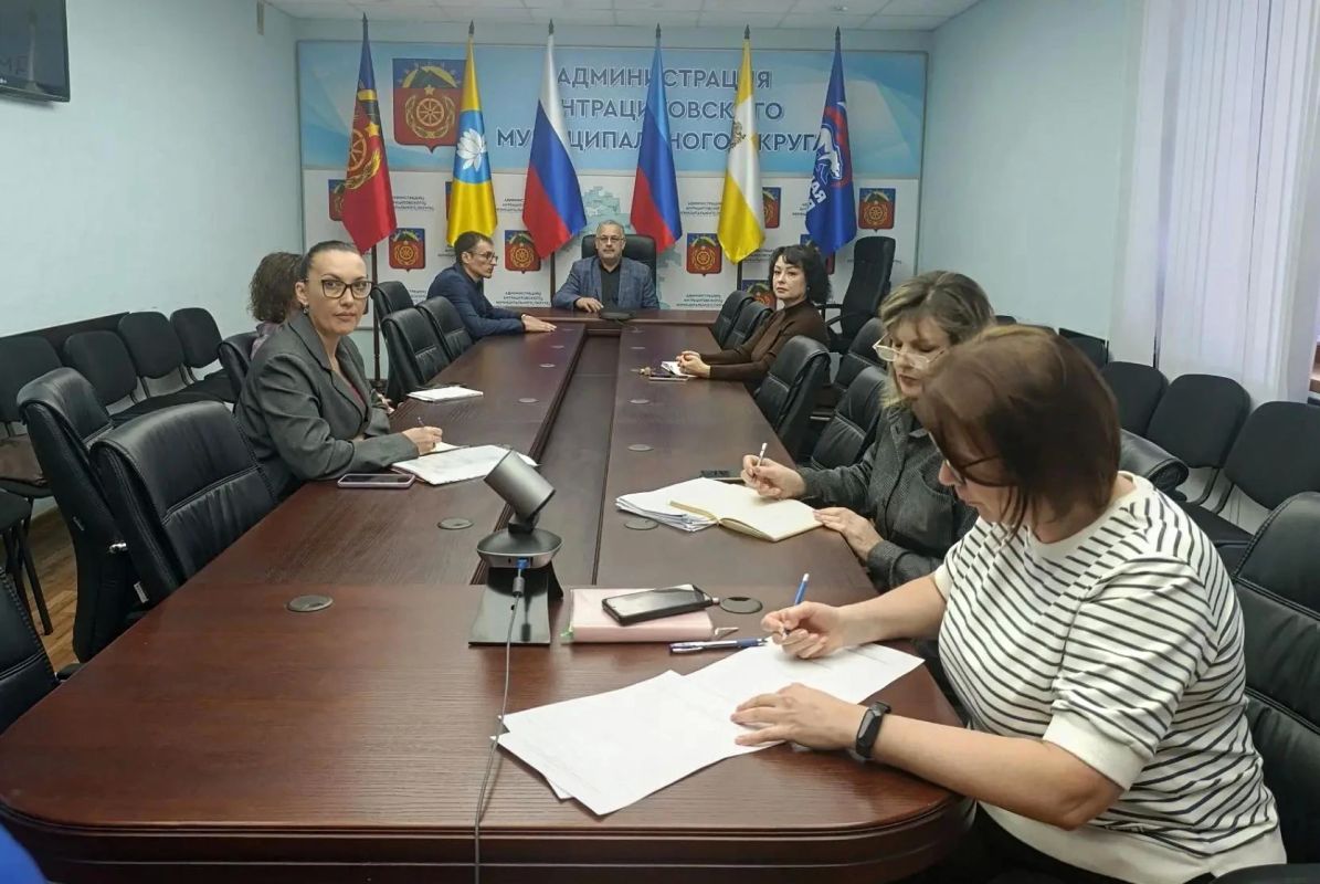 В Антраците состоялся приём граждан
